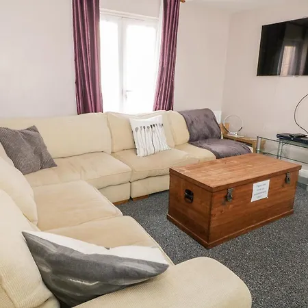 9 Navigation Square * Skipton